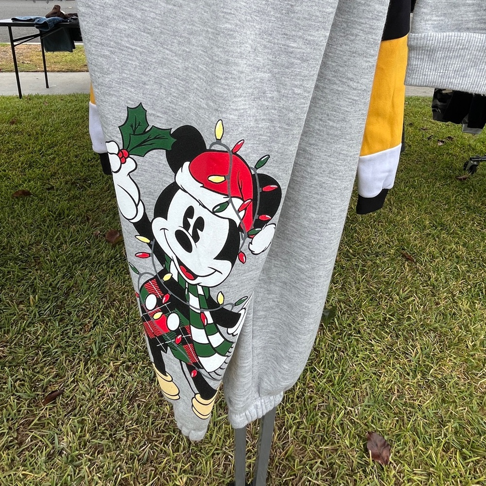 Disney's Mickey Mouse 2 piece Juniors' Mistletoe Graphic Hoodie - Picture 3 of 7